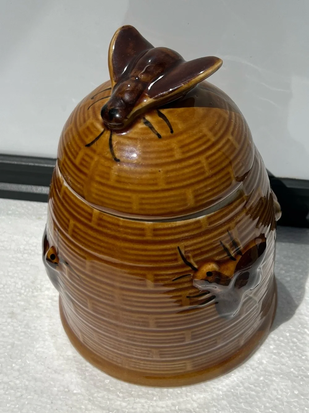 Vintage Bee Hive Honey Pot Jar Large Brown Ceramic with Lid Farmhouse Decor